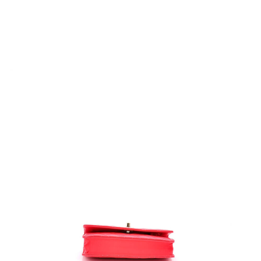Chanel Trendy CC Wallet on Chain Quilted Lambskin - Picture 5 of 8